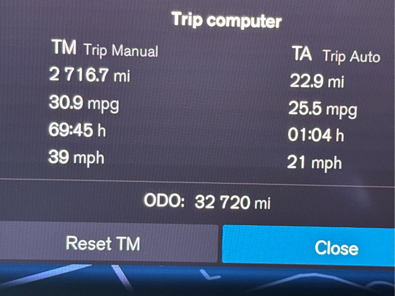 Used 2023 Volvo XC40 B5 Plus w/ Protection Package Premier image 35