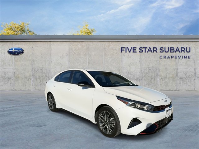 Used 2024 Kia Forte GT-Line image 2