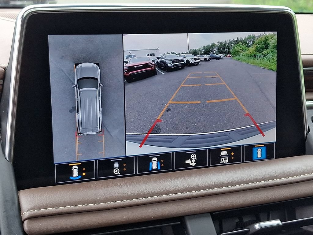 Certified 2021 Chevrolet Suburban High Country AWD/4WD image 18