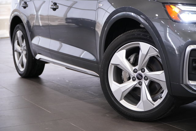 Used 2022 Audi Q5 2.0T Premium Plus w/ Premium Plus Package image 5