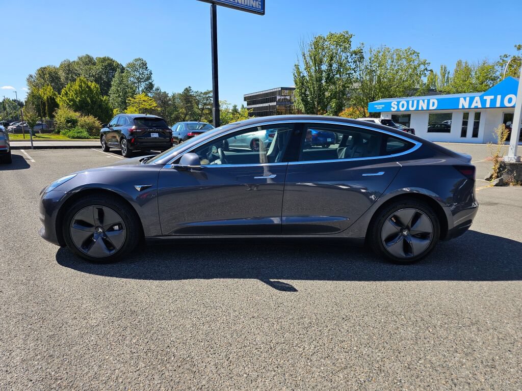 Used 2019 Tesla Model 3 RWD image 8