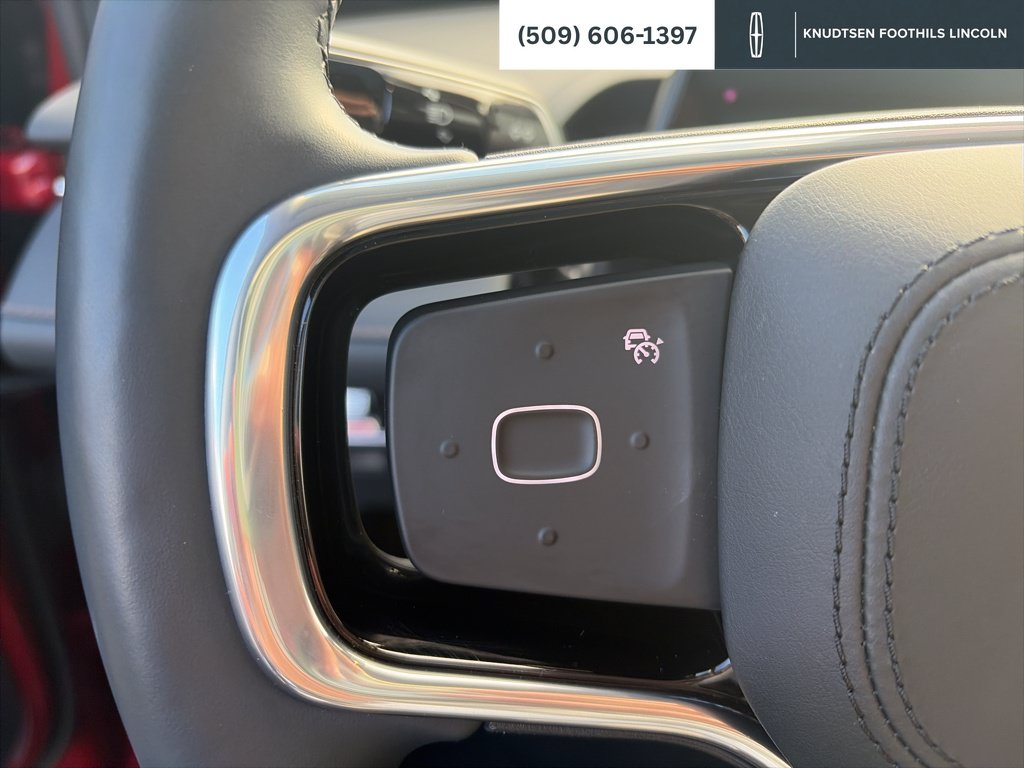 Used 2026 Lincoln Nautilus Reserve AWD/4WD image 27