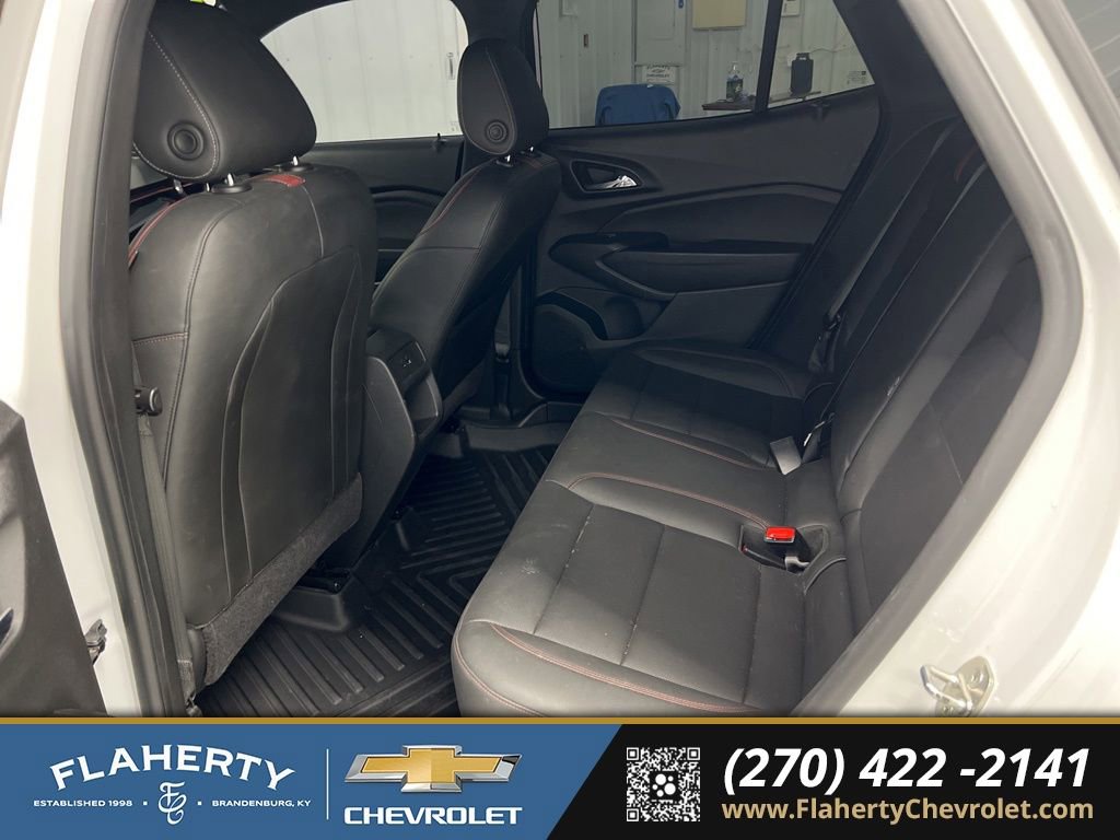 Used 2024 Chevrolet Trax RS image 11