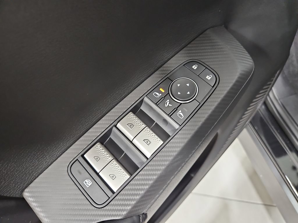 New 2026 Nissan Rogue SL AWD/4WD image 12