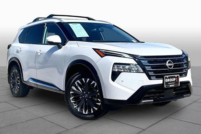 Certified 2025 Nissan Rogue Platinum AWD/4WD image 3