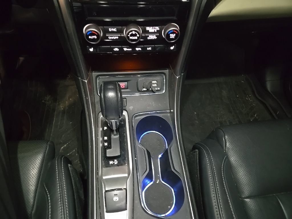 Used 2020 Subaru Ascent Limited w/ Technology Package image 8