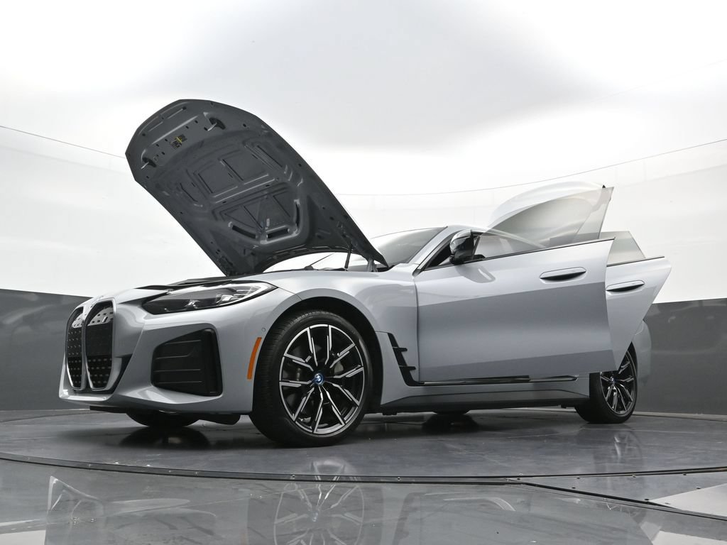 Used 2024 BMW i4 eDrive35 w/ M Sport Package RWD image 39