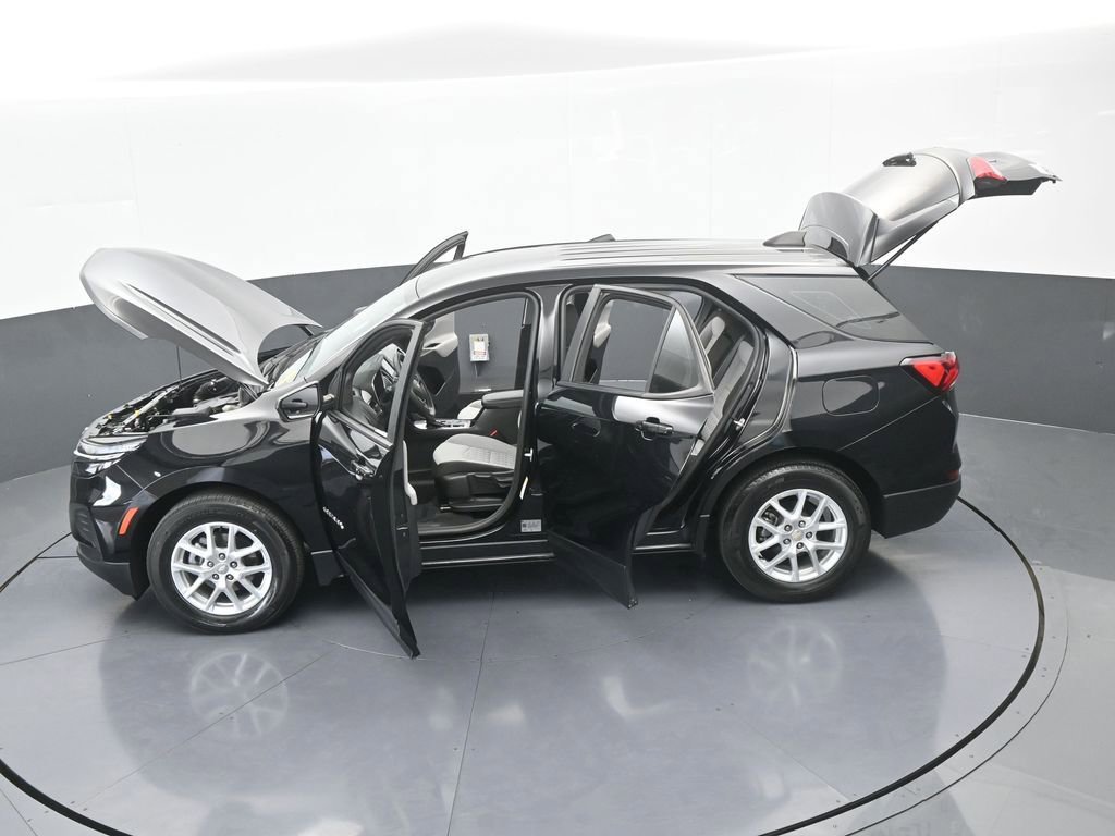 Used 2023 Chevrolet Equinox LS w/ Driver Confidence II Package image 52