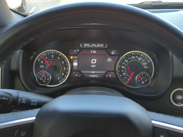 Used 2025 RAM 1500 Big Horn AWD/4WD image 16