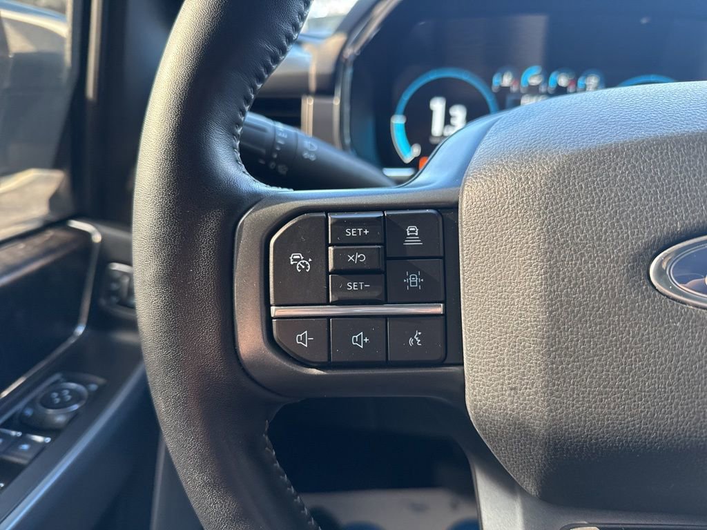 Used 2022 Ford F150 Lariat w/ Equipment Group 502A High image 14