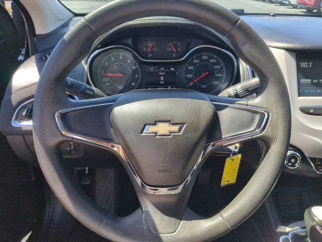 Used 2018 Chevrolet Cruze LS FWD image 27
