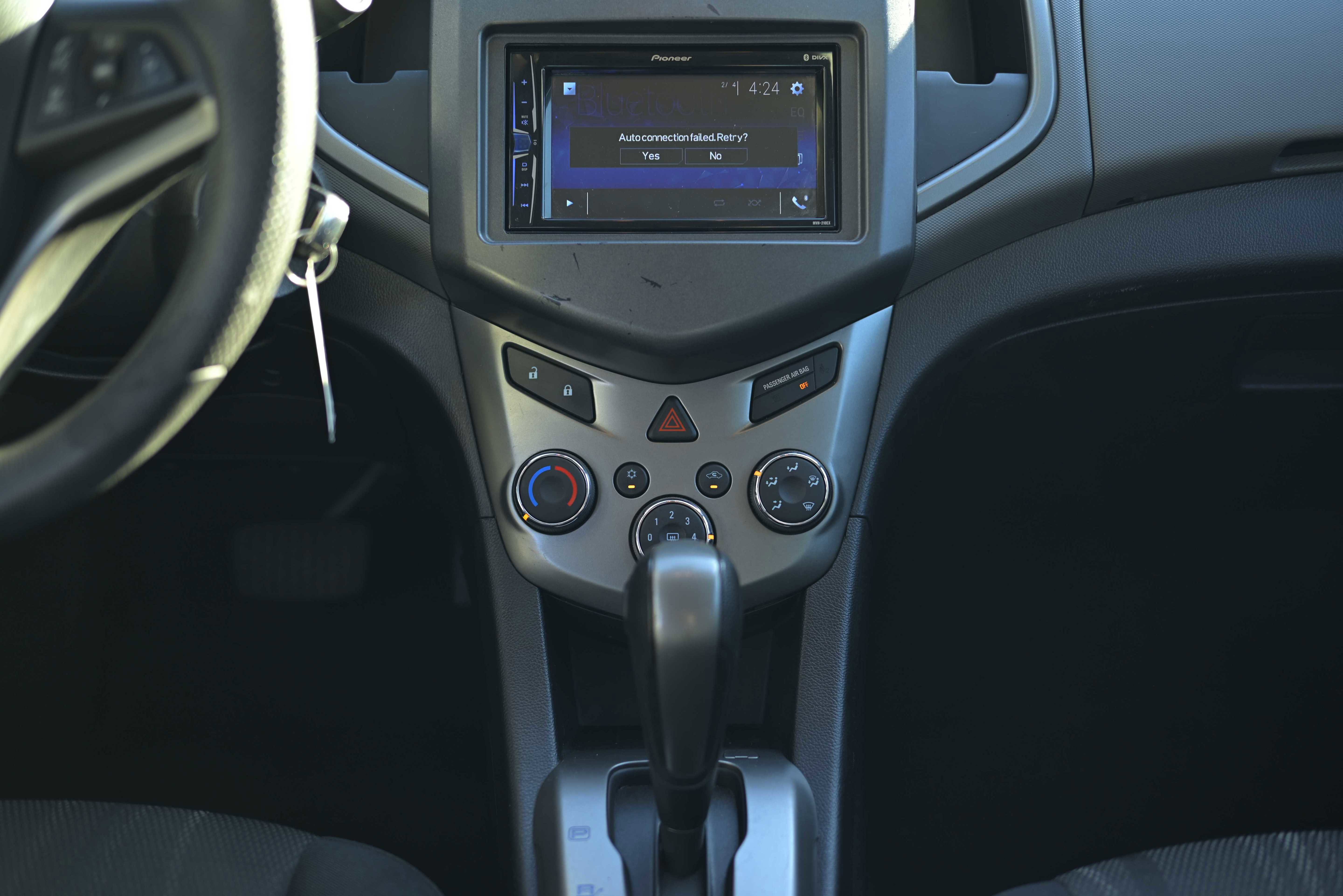 Used 2013 Chevrolet Sonic LT image 9