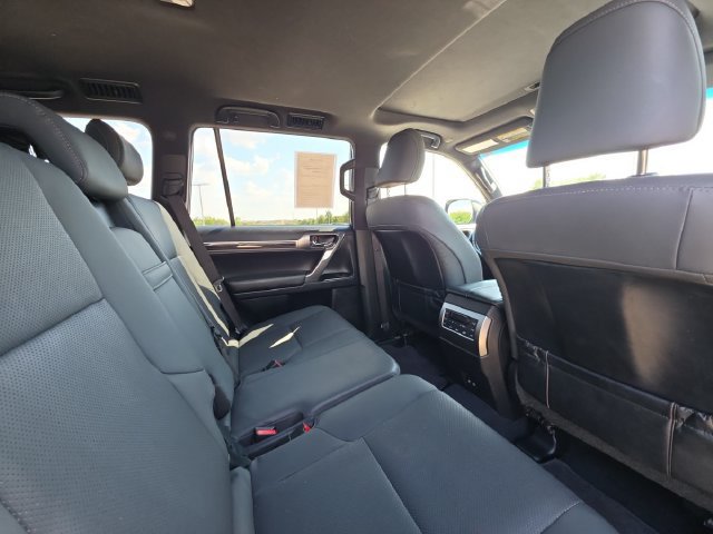 Used 2023 Lexus GX 460 Premium w/ Premium Package AWD/4WD image 27