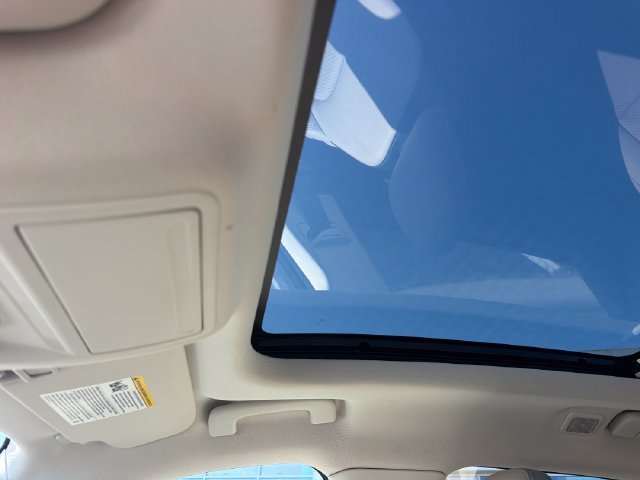 Used 2022 Ford Escape SEL FWD image 21