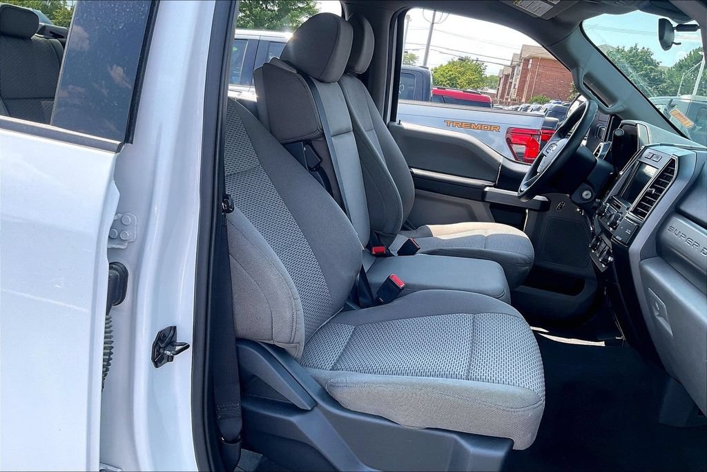 Used 2022 Ford F250 XLT AWD/4WD image 6