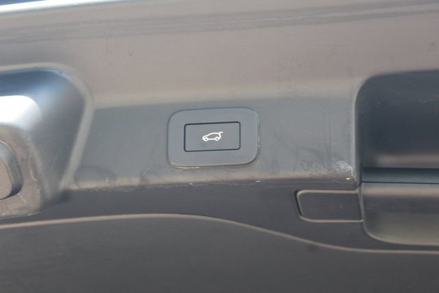 New 2025 Jaguar F-PACE R-Dynamic S image 13