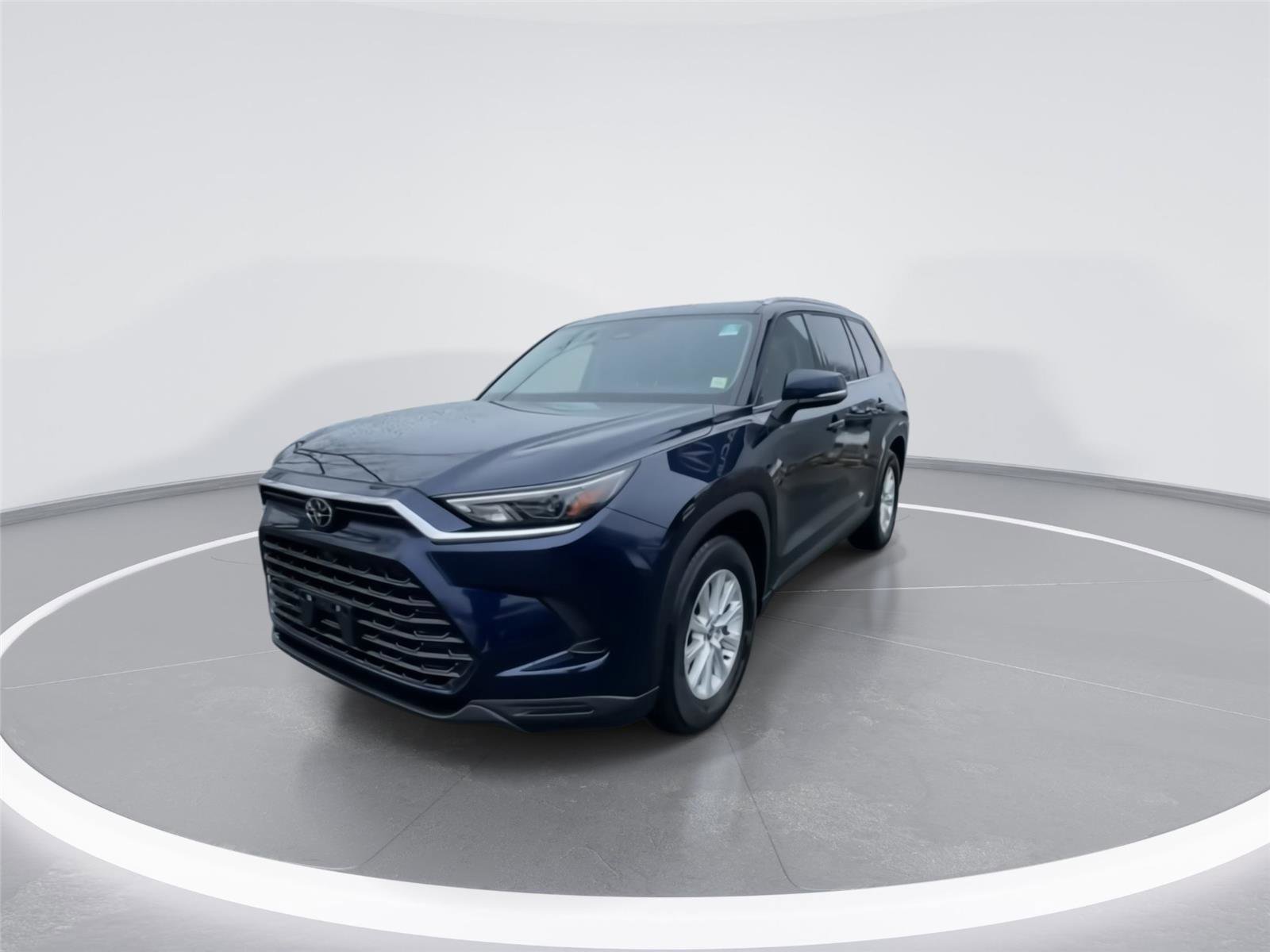 Used 2025 Toyota Grand Highlander AWD image 4