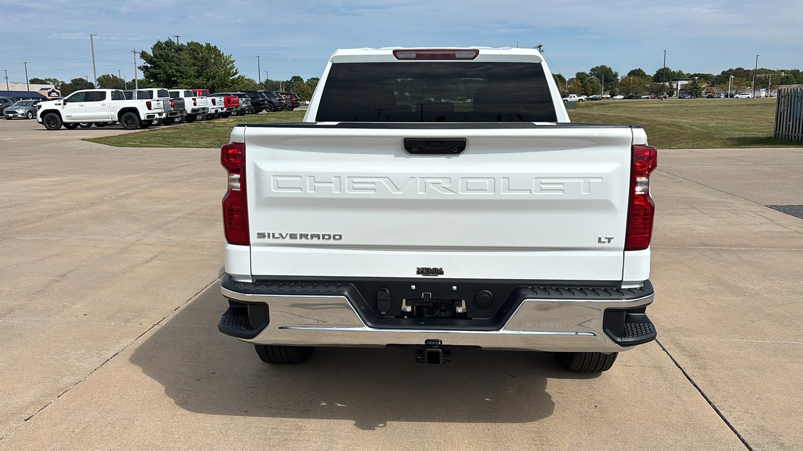 New 2026 Chevrolet Silverado 1500 LT image 8
