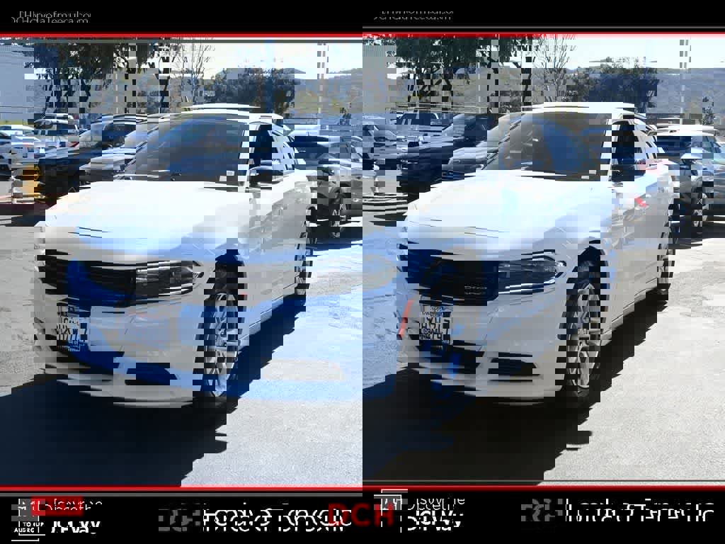 Used 2023 Dodge Charger SXT image 1