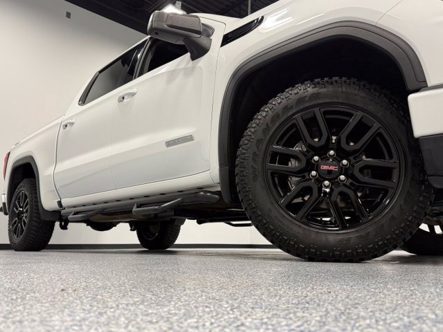 Used 2023 GMC Sierra 1500 Elevation AWD/4WD image 3