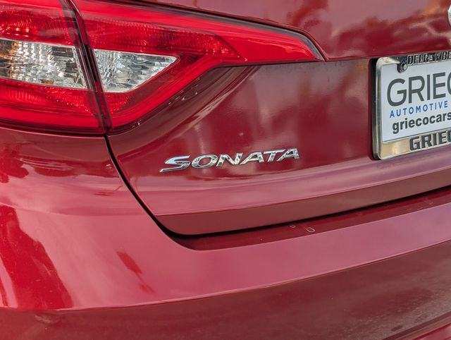Used 2015 Hyundai Sonata Sport w/ Option Group 03 image 10