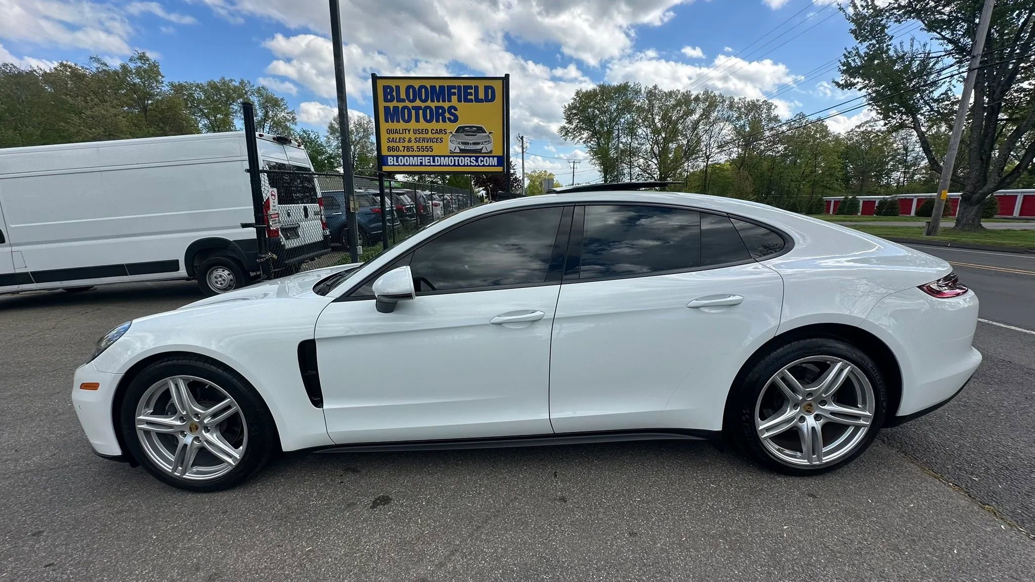 Used 2018 Porsche Panamera 4 AWD/4WD image 8