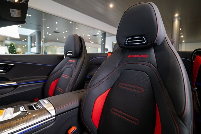 New 2026 Mercedes-Benz CLE 53 AMG 4MATIC Cabriolet image 16