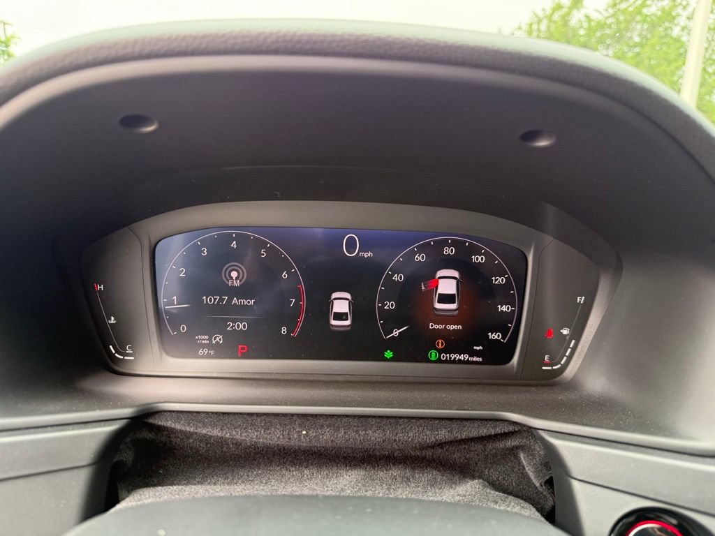 Used 2025 Honda Accord SE image 16
