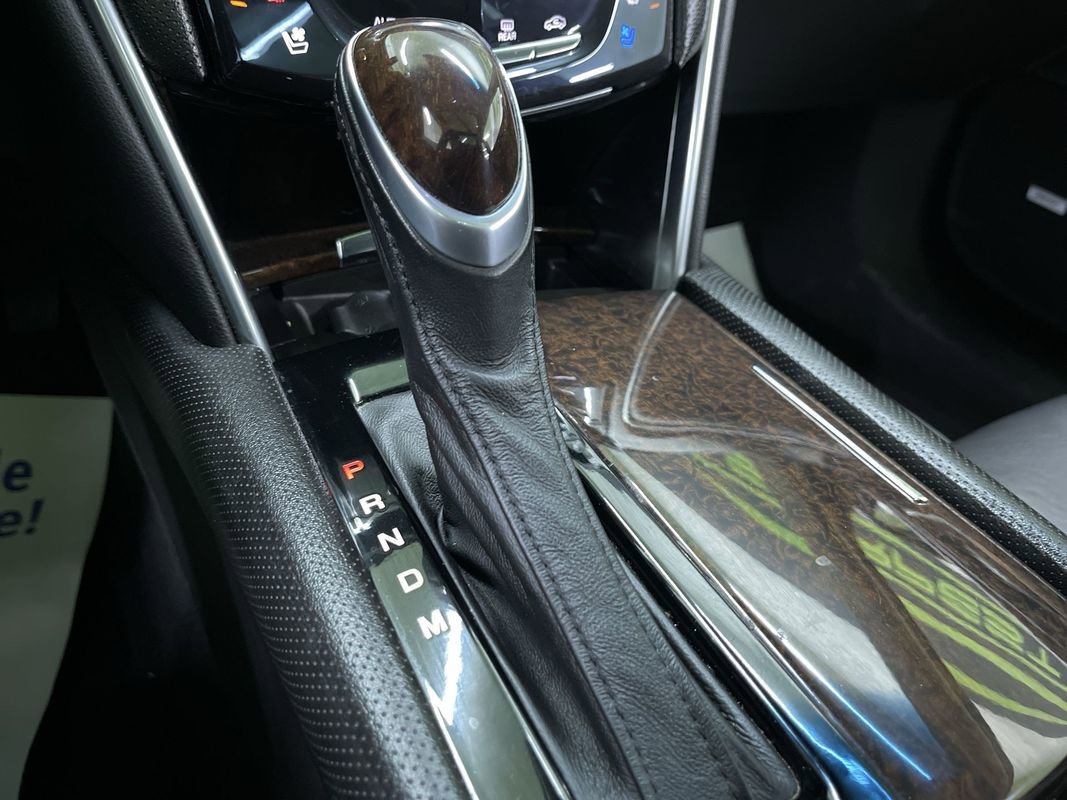 Used 2013 Cadillac XTS Luxury w/ Driver Awareness Package image 26