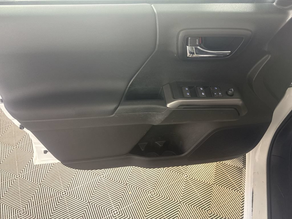 Used 2021 Toyota Tacoma TRD Pro AWD/4WD image 21