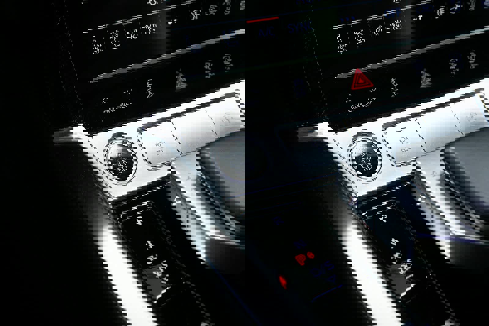 Used 2022 Audi e-tron Premium Plus w/ Premium Plus Package image 22