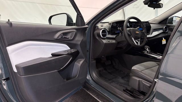 New 2026 Chevrolet Trax LT image 29