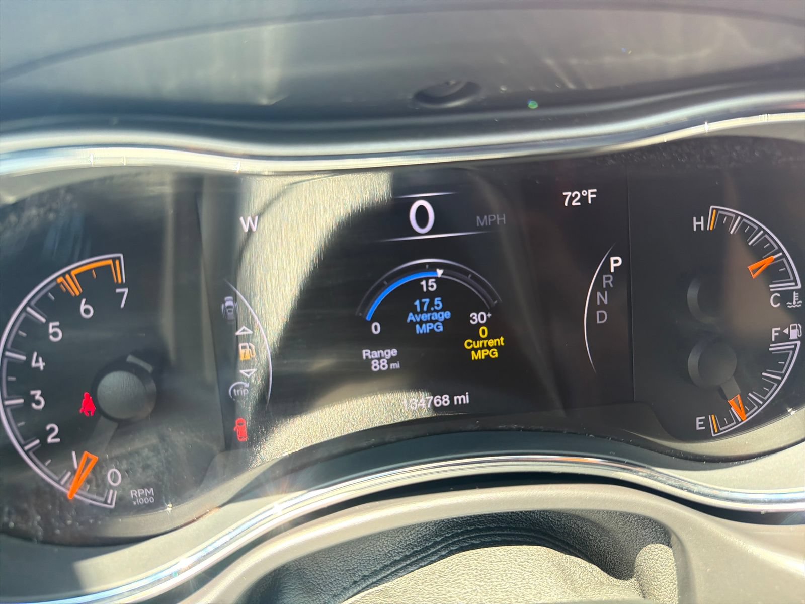 Used 2018 Jeep Grand Cherokee Trailhawk AWD/4WD image 18