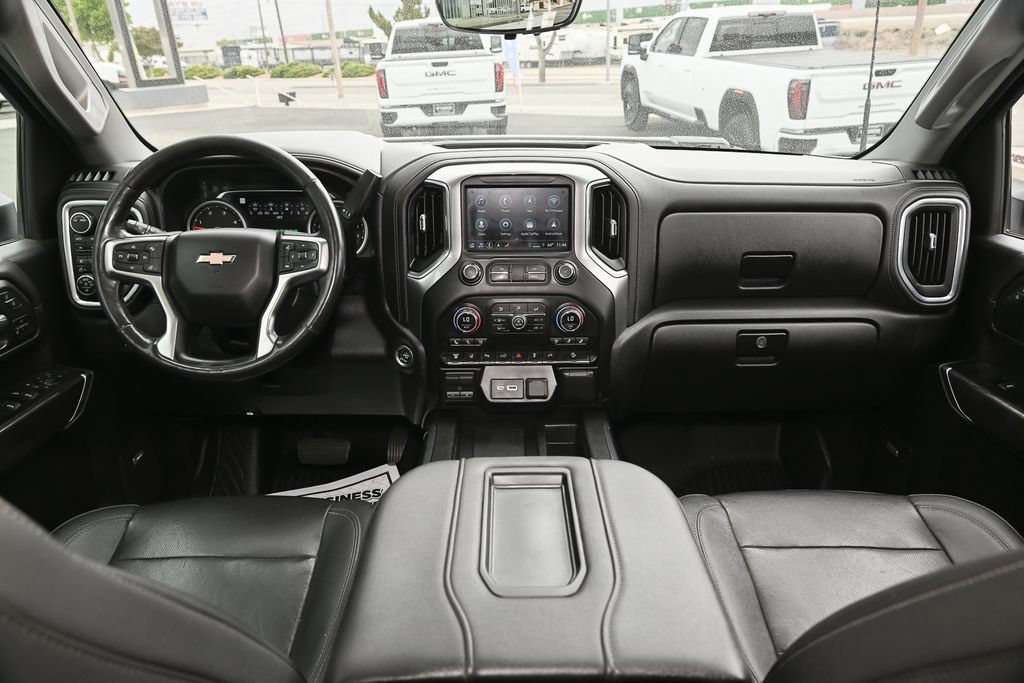 Used 2021 Chevrolet Silverado 2500 LTZ w/ LTZ Premium Package AWD/4WD image 26