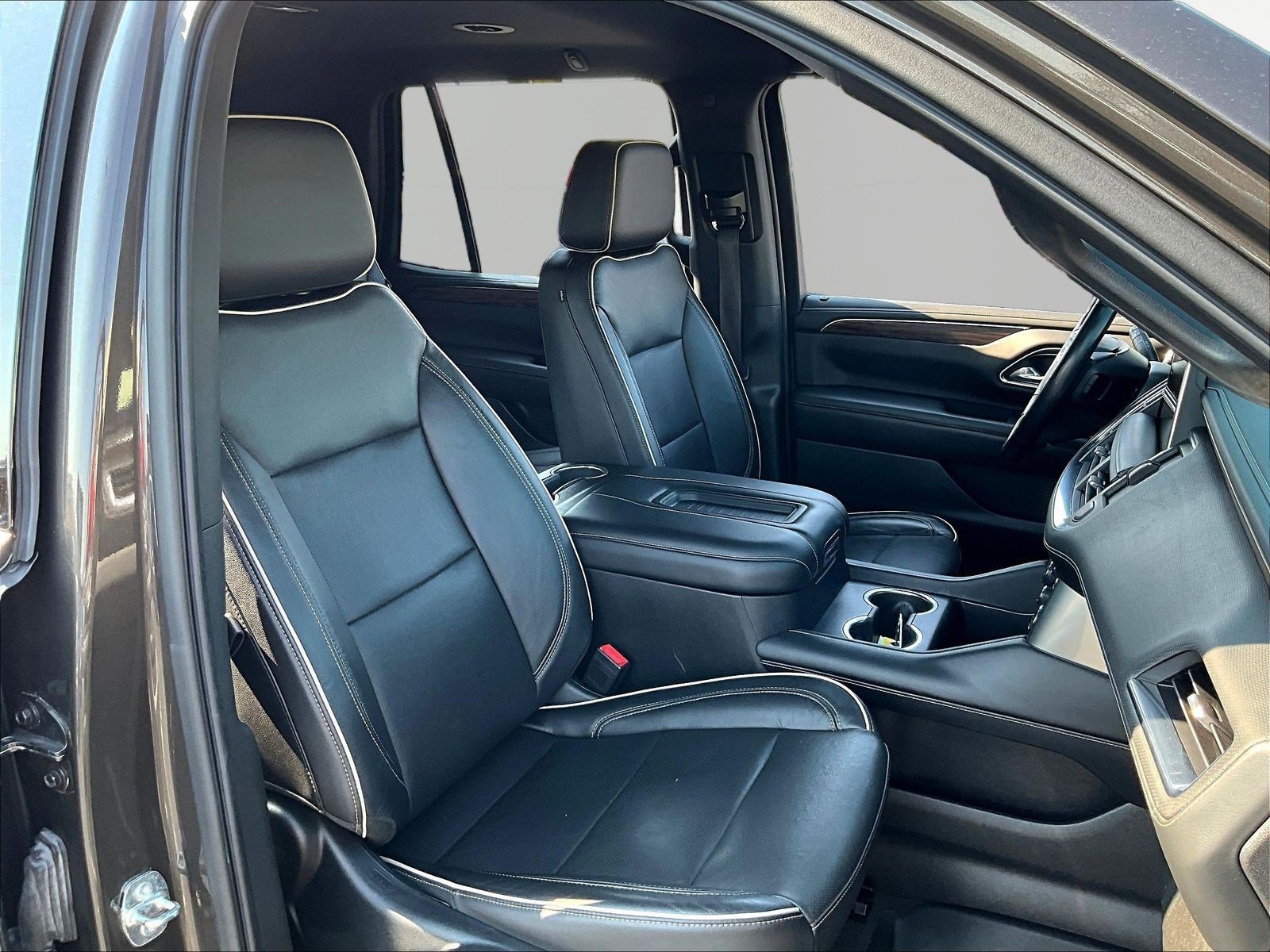 Used 2021 Chevrolet Tahoe Premier AWD/4WD image 29
