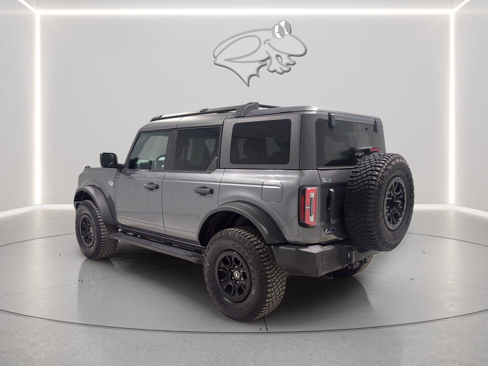Used 2022 Ford Bronco Wildtrak AWD/4WD image 3