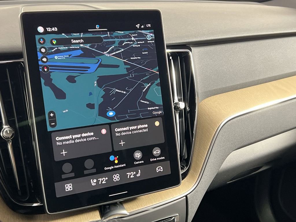 New 2026 Volvo XC60 B5 Plus w/ Protection Package image 16