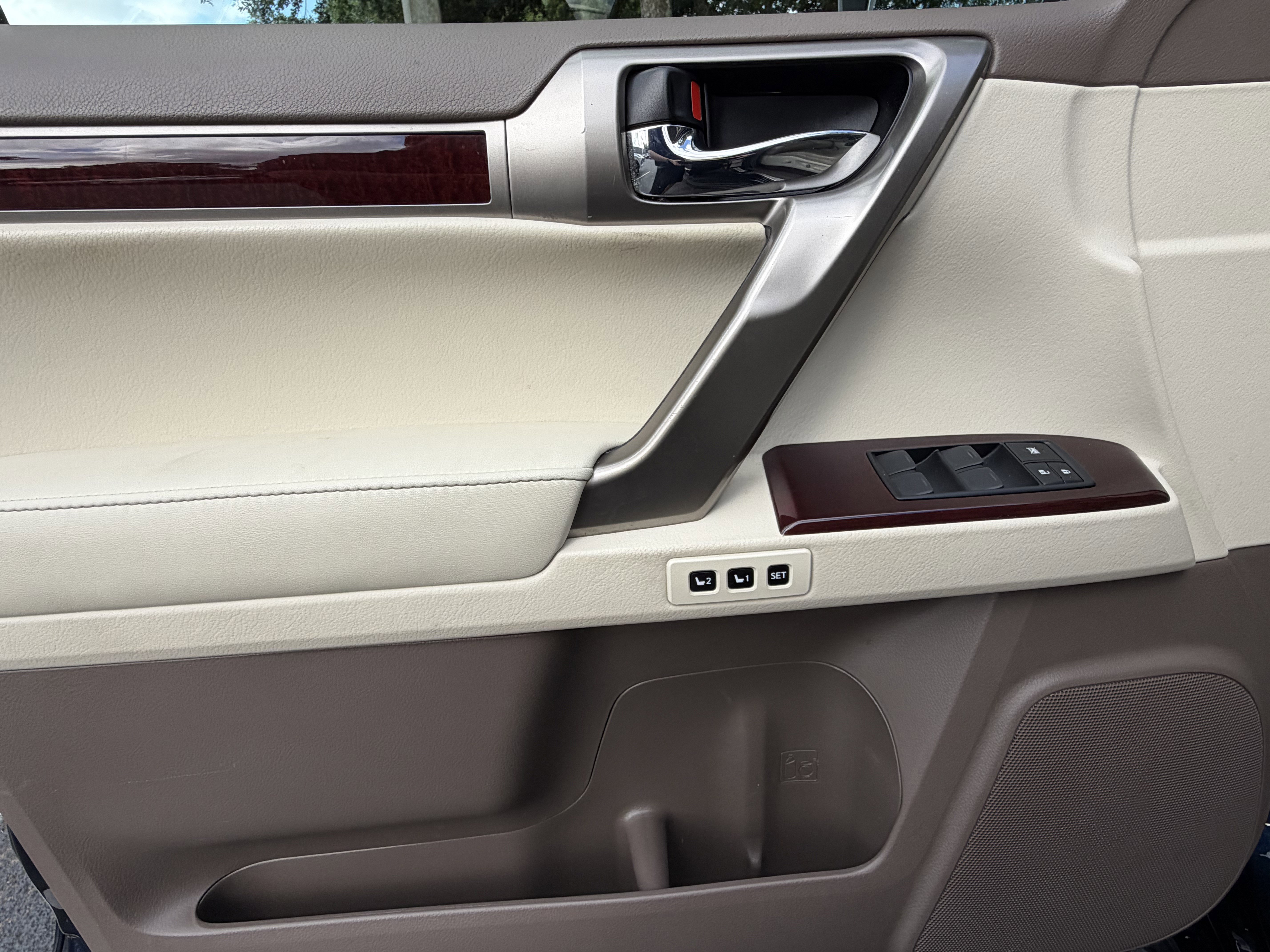 Used 2019 Lexus GX 460 Premium AWD/4WD image 13