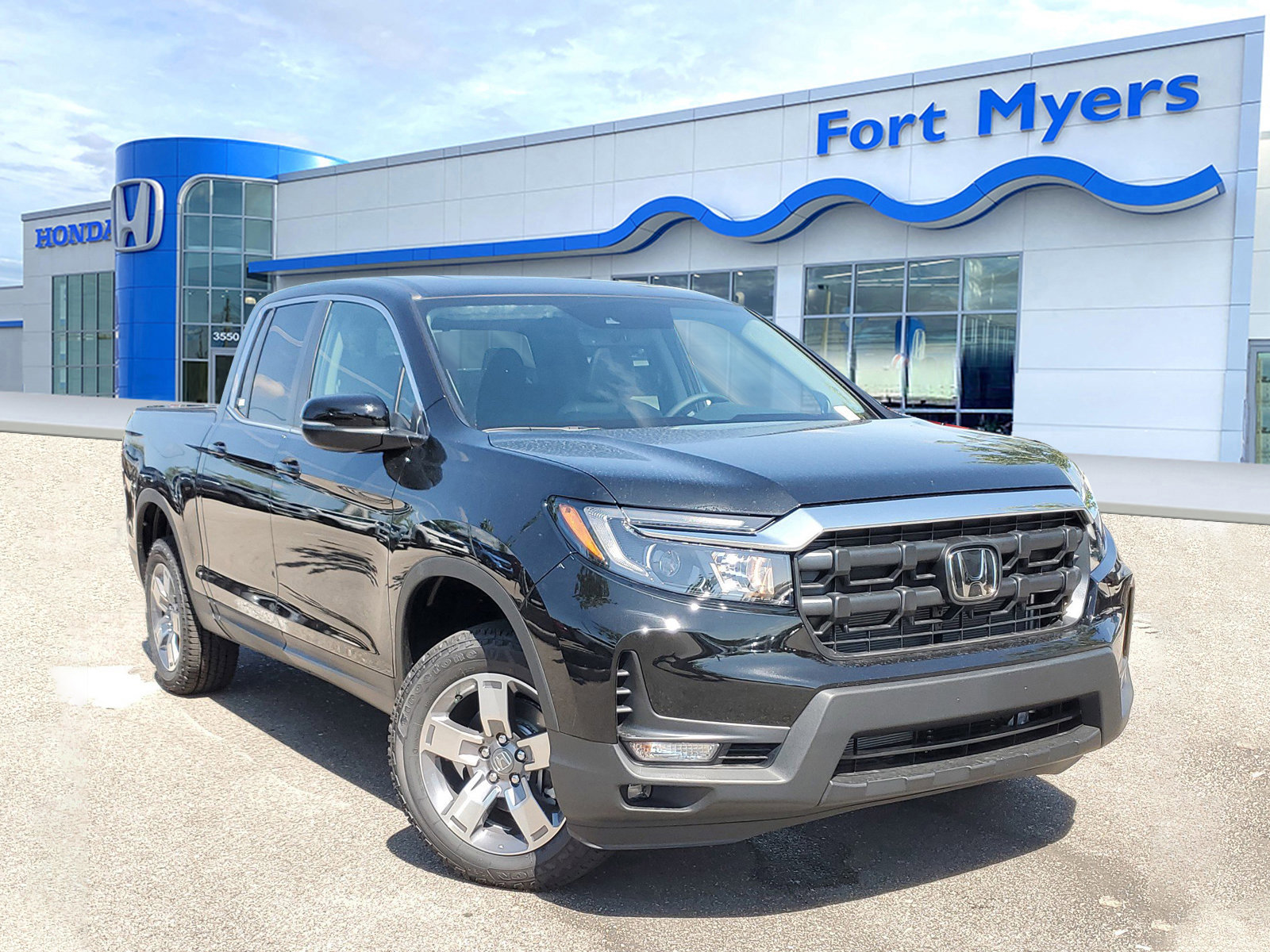 New 2026 Honda Ridgeline RTL