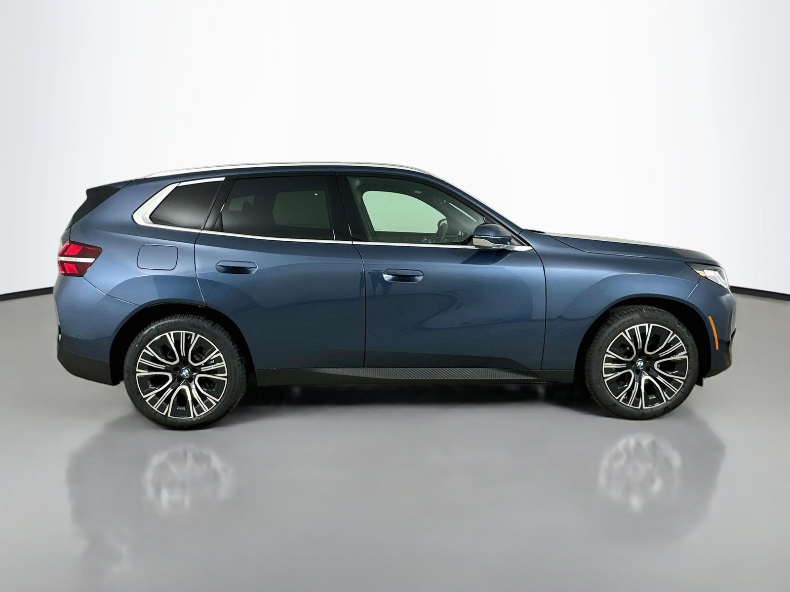 New 2026 BMW X3 xDrive30i AWD/4WD image 4