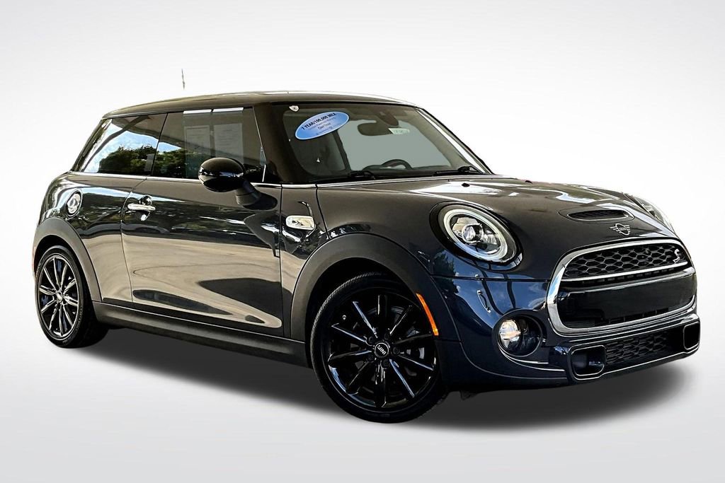 Used 2019 MINI Cooper S image 12