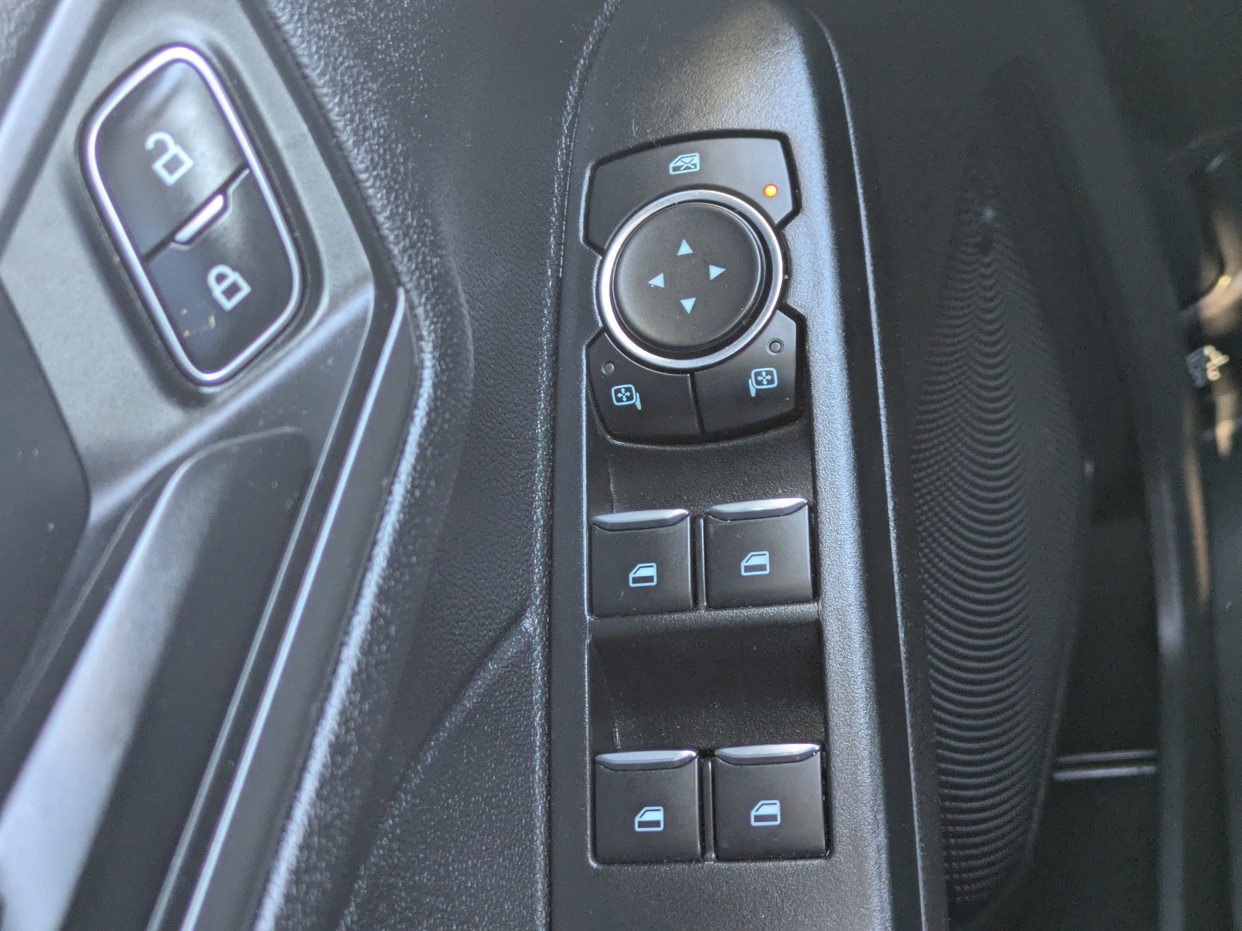 Used 2023 Ford Escape Active image 22