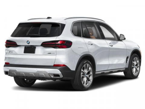 New 2026 BMW X5 xDrive40i w/ M Sport Package AWD/4WD image 2