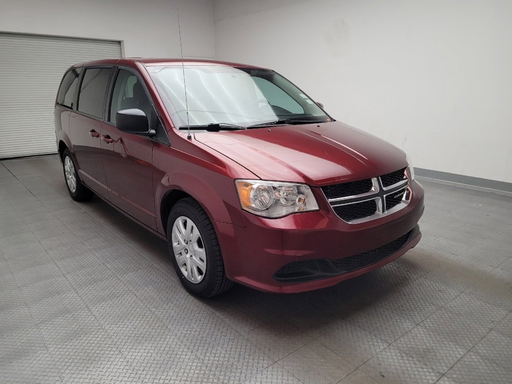 Used 2018 Dodge Grand Caravan SE image 13