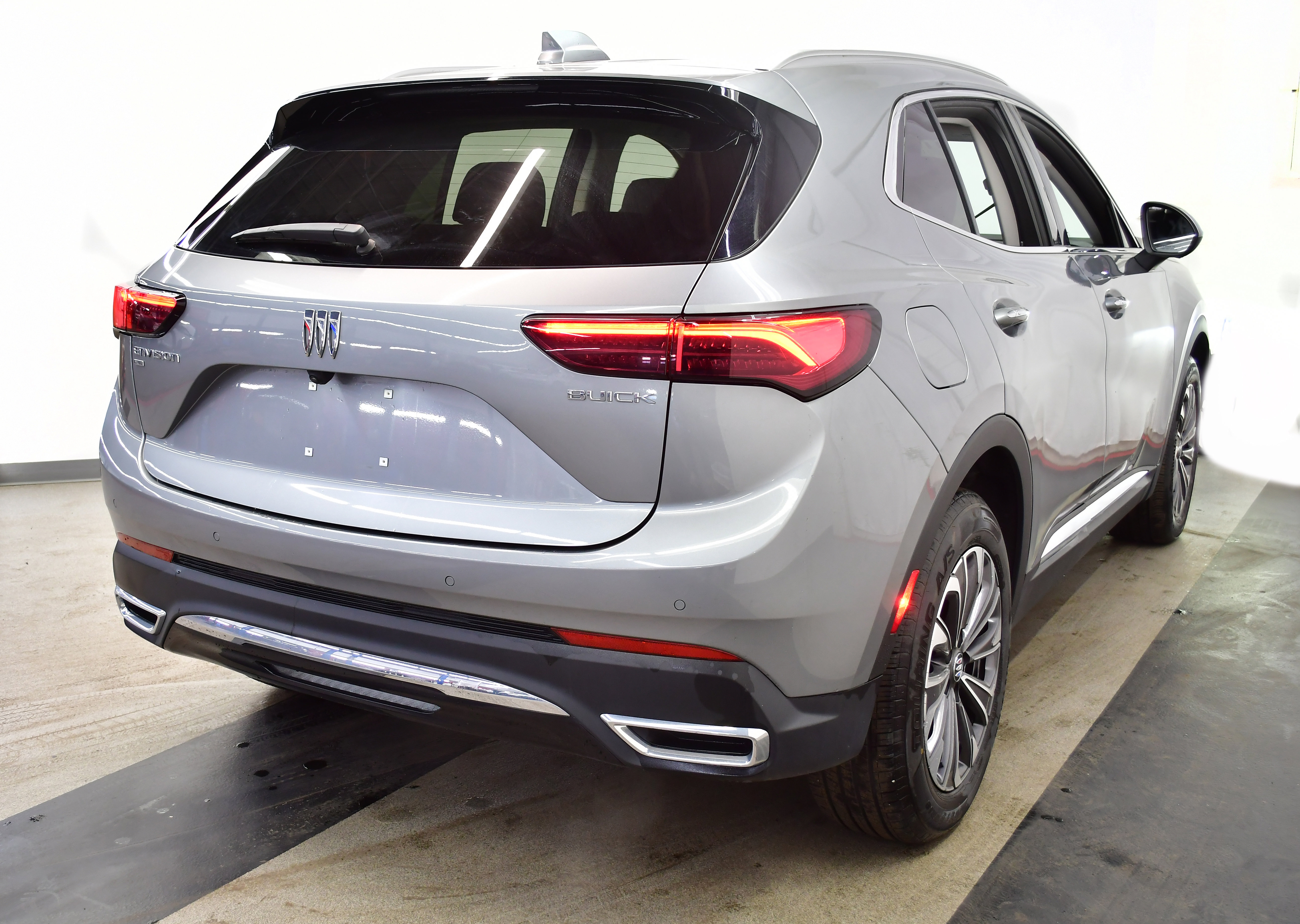 Used 2025 Buick Envision Preferred image 7