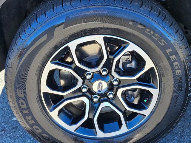 Used 2023 Ford Expedition Max XLT image 10