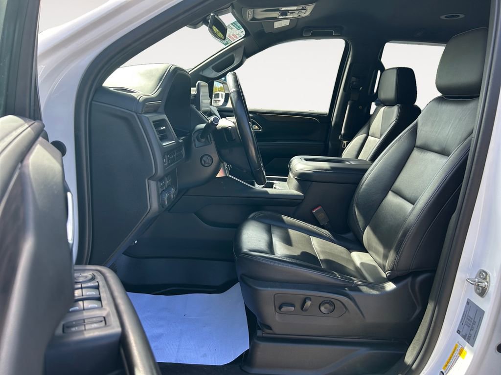 Used 2021 Chevrolet Tahoe LT w/ Luxury Package AWD/4WD image 11