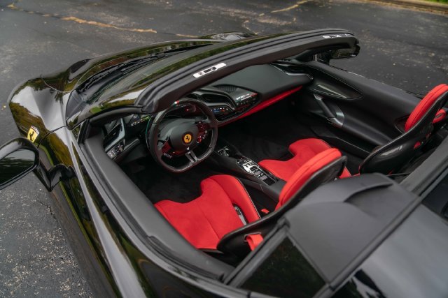 Used 2024 Ferrari SF90 Spider AWD/4WD image 30