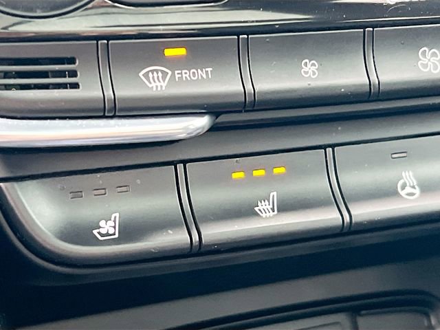 Used 2020 Hyundai Santa Fe Limited AWD/4WD image 21