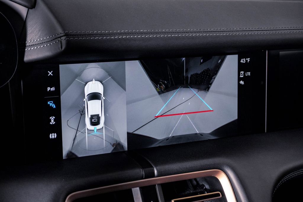 Certified 2021 Porsche Taycan Turbo S image 25